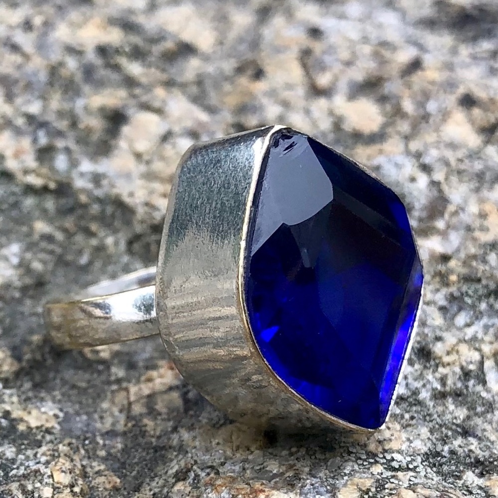 Blue Ring 925 Size 6.5 stone Sterling Silver